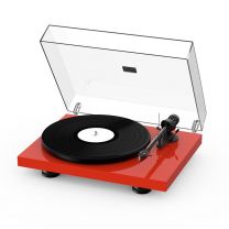 Pro-Ject Debut Carbon Evo Premium turntable finished in High Gloss Red