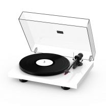 Pro-Ject Debut Carbon Evo Premium Turntable in High Gloss White