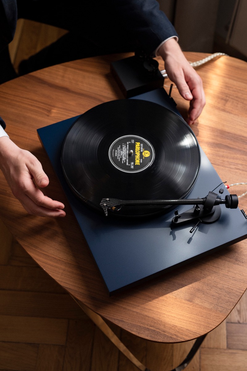 Colourful Audio System – Pro-Ject Audio Systems